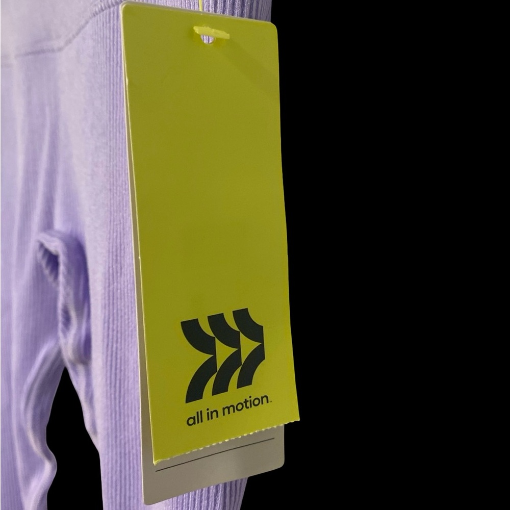 Womens lavender Leggings - Picture 2 of 6